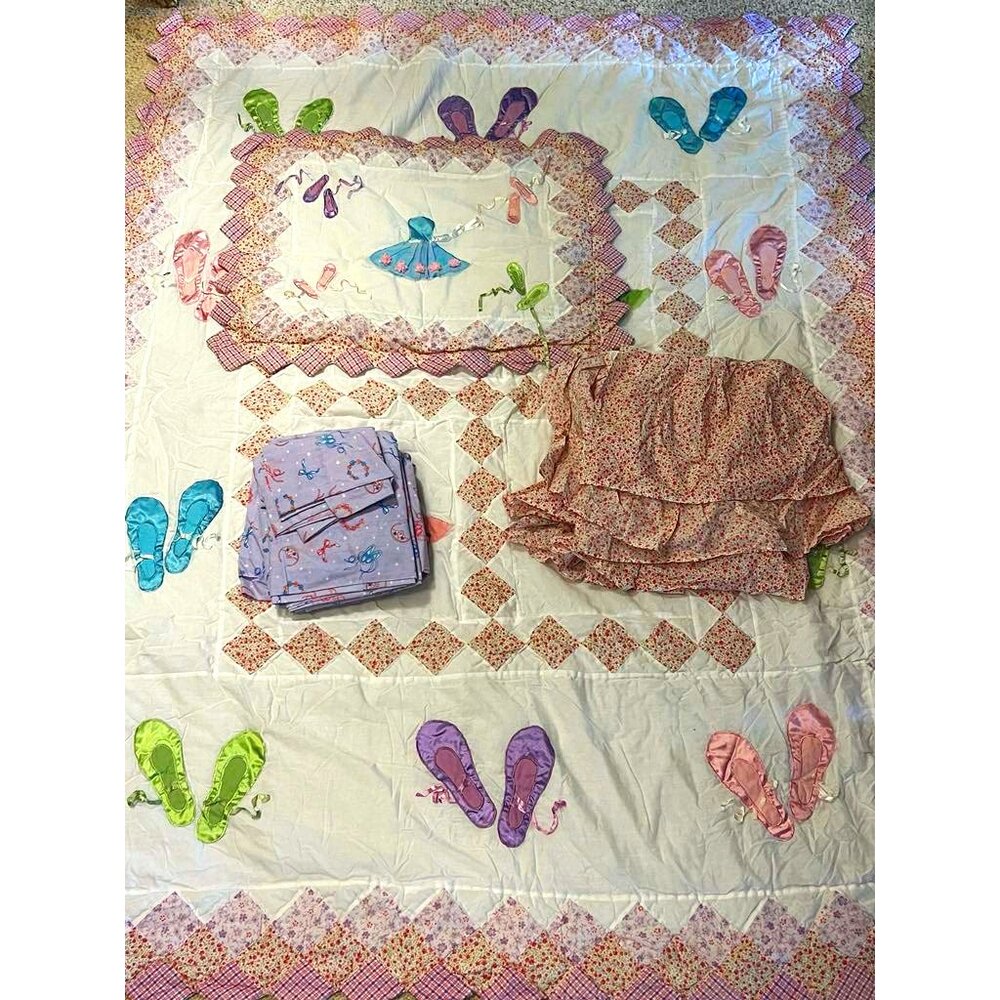Adorable Twin Ballerina Bedding set